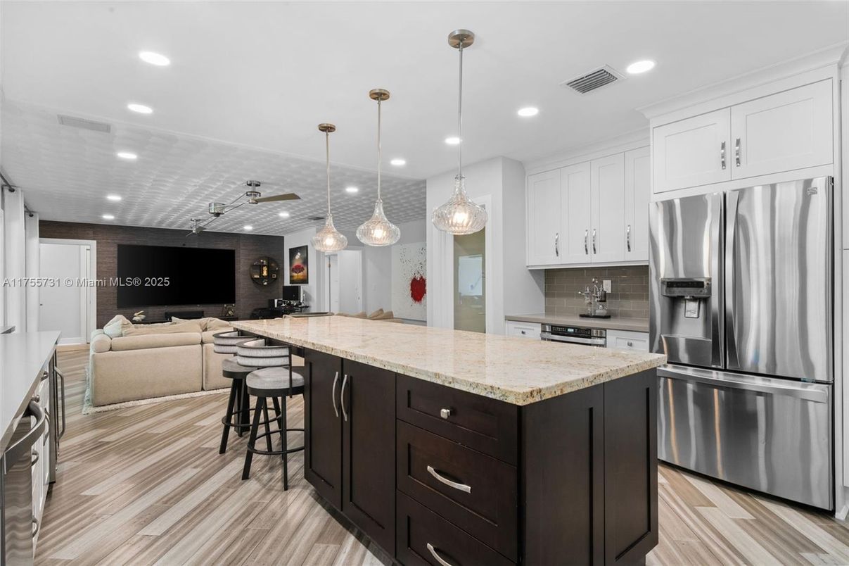 Interior, Kitchen, Living room, Pendant Lights, Recessed Lighting, Stainless Steel Appliances, Wood Texture Flooring