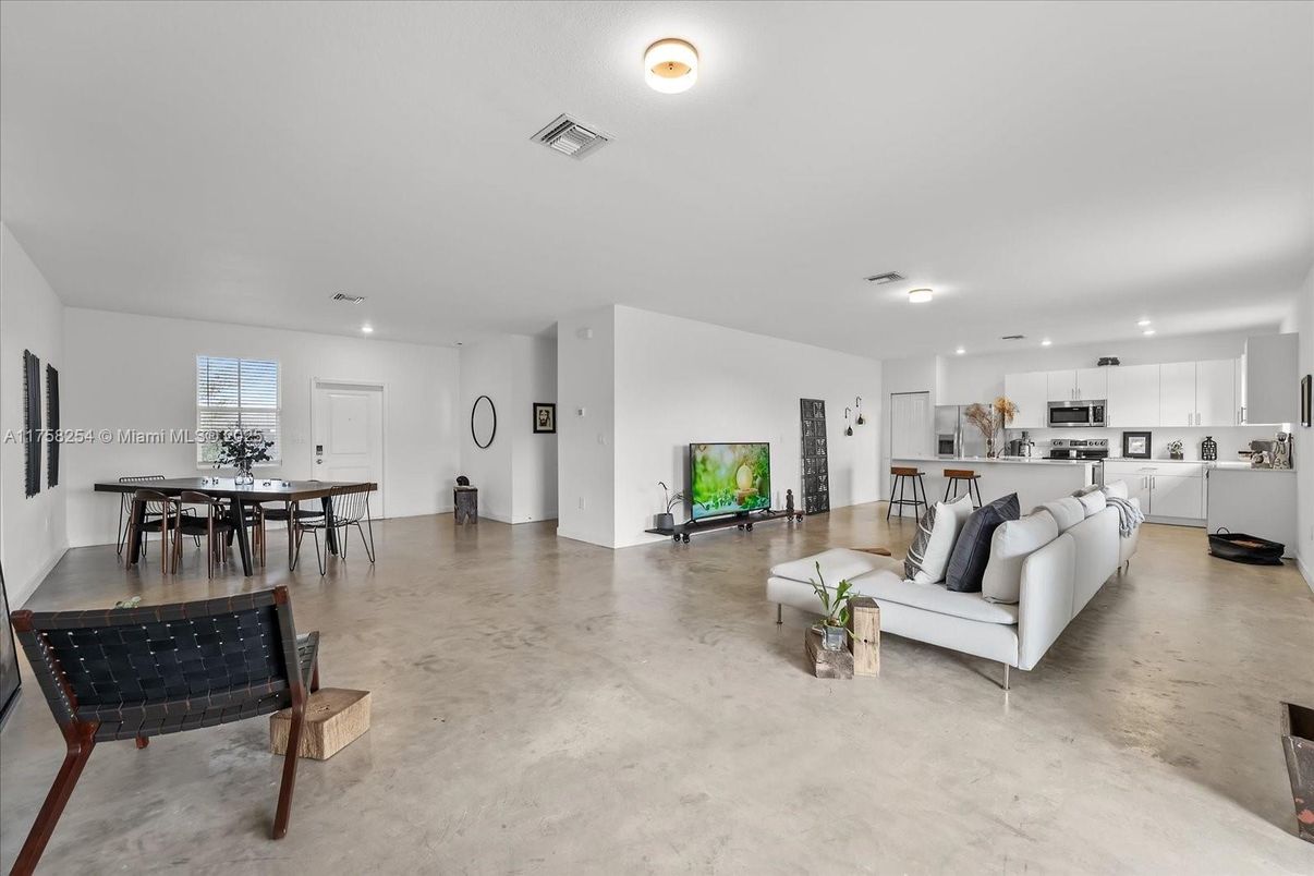 Dining room, Interior, Kitchen, Living room, Recessed Lighting, Stainless Steel Appliances