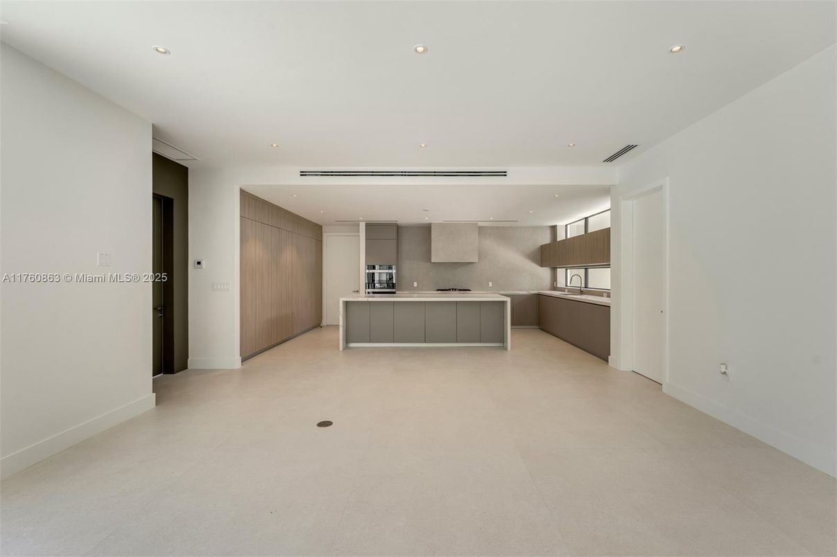 Interior, Kitchen, Recessed Lighting