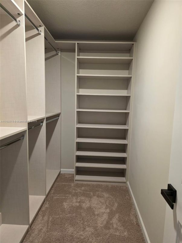 Interior, Walk-in Closets