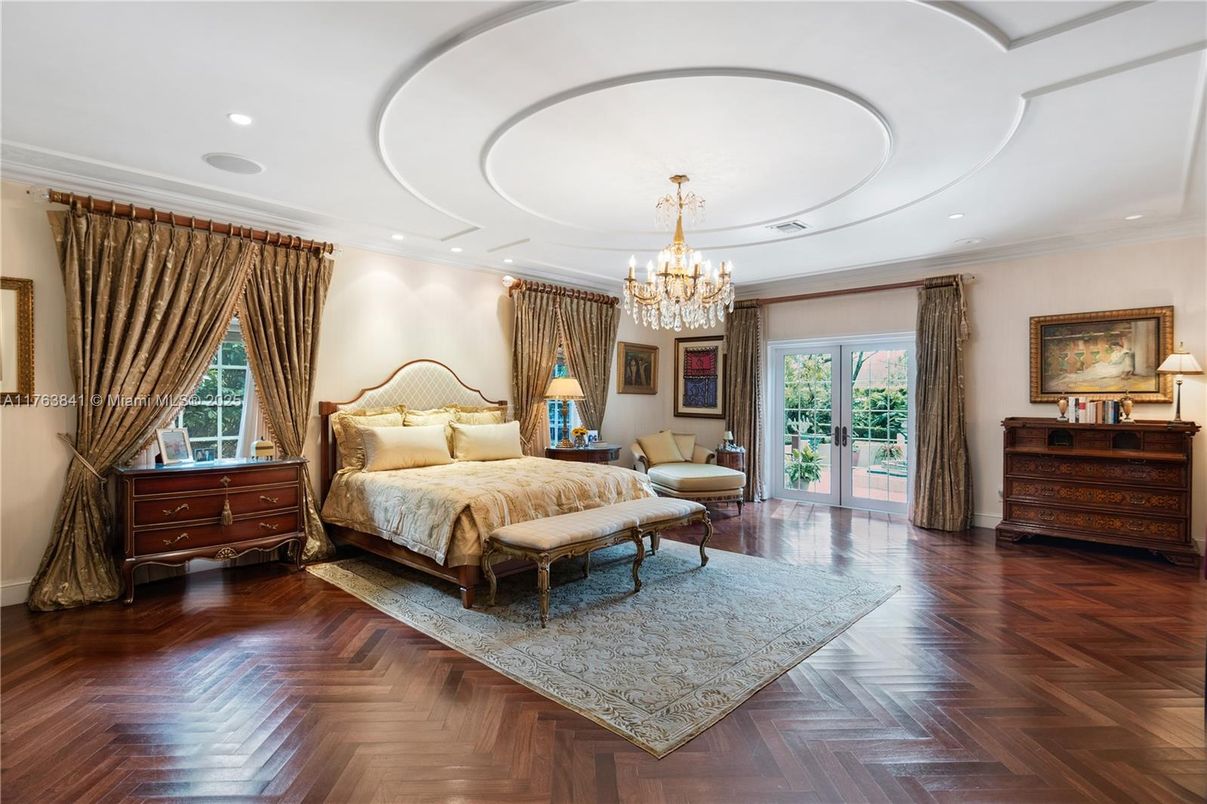 Bedroom, Chandelier, Interior, Recessed Lighting, Wood Texture Flooring