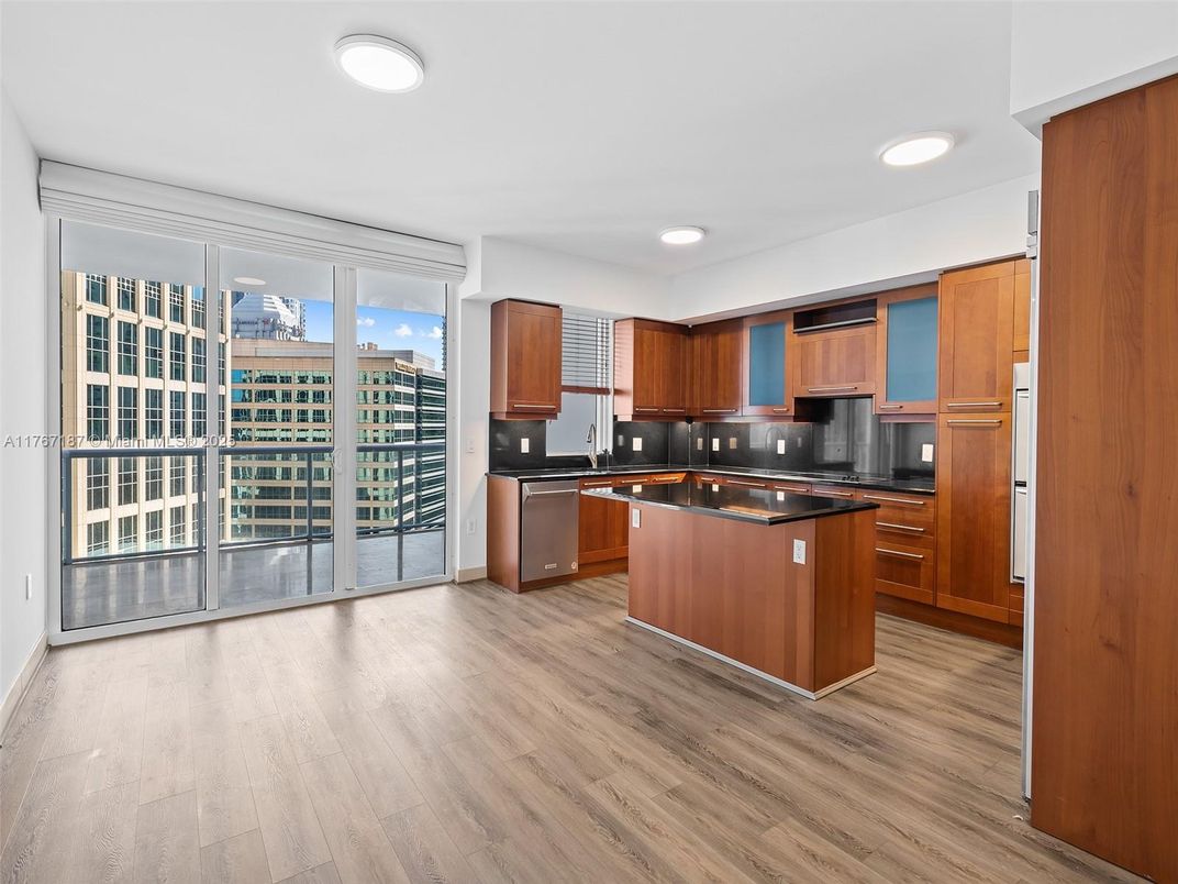 Interior, Kitchen, Recessed Lighting, Wood Texture Flooring