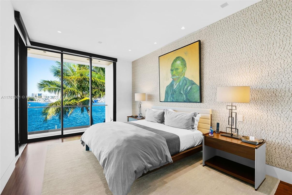 Bedroom, Interior, Recessed Lighting, Water, Wood Texture Flooring