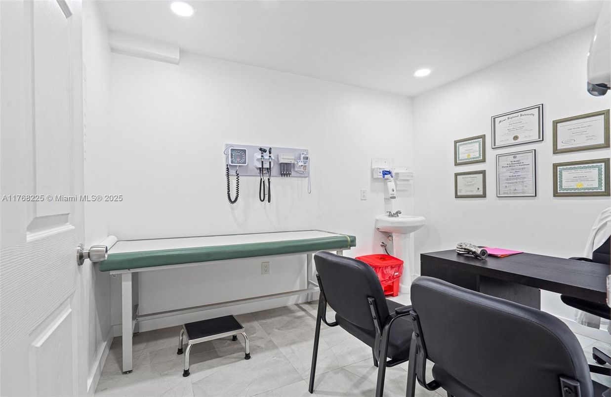 Home Office, Interior, Recessed Lighting