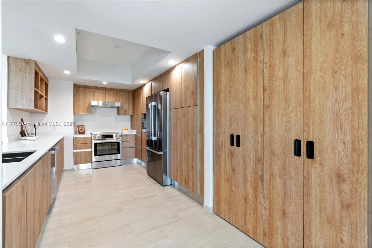 Interior, Kitchen, Recessed Lighting, Stainless Steel Appliances, Wood Texture Flooring