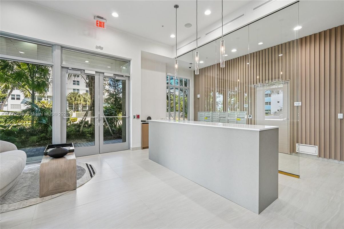 Interior, Pendant Lights, Recessed Lighting