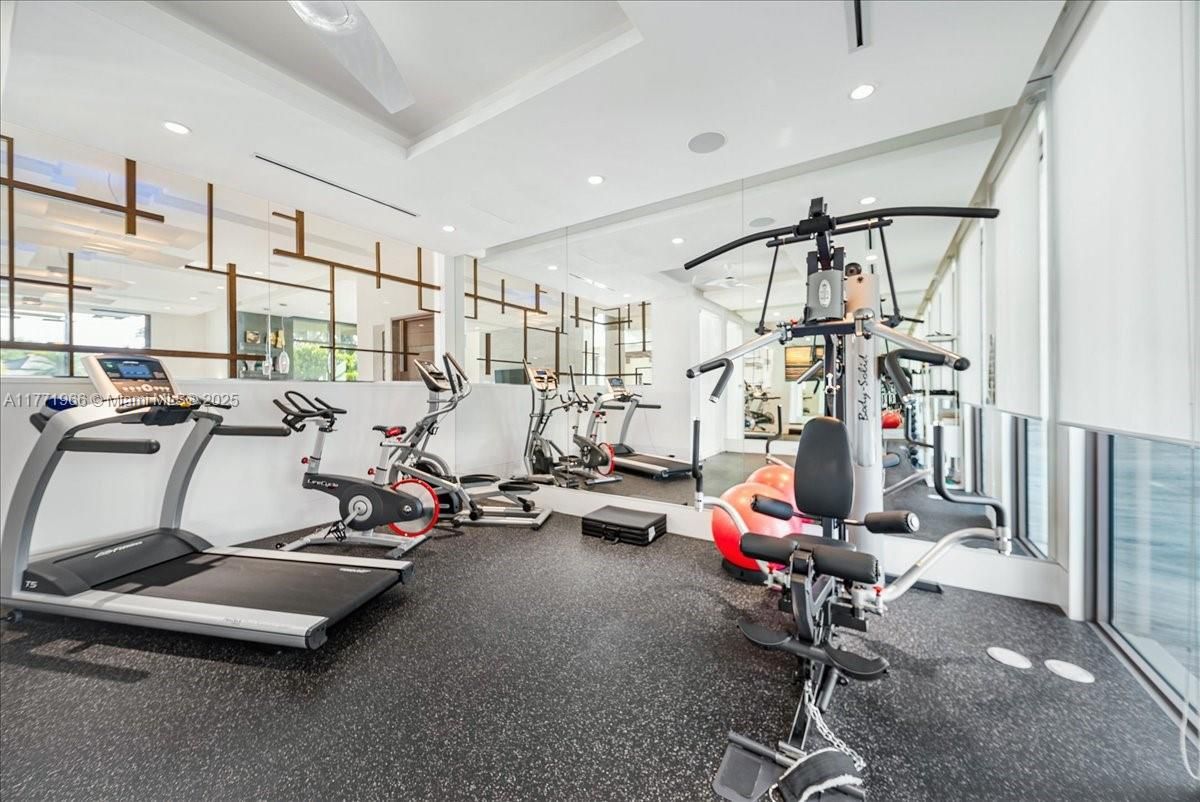 Fitness Equipment, Interior, Recessed Lighting