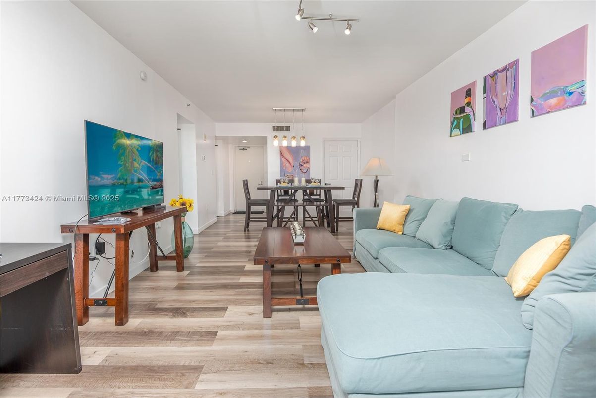 Dining room, Interior, Living room, Pendant Lights, Wood Texture Flooring