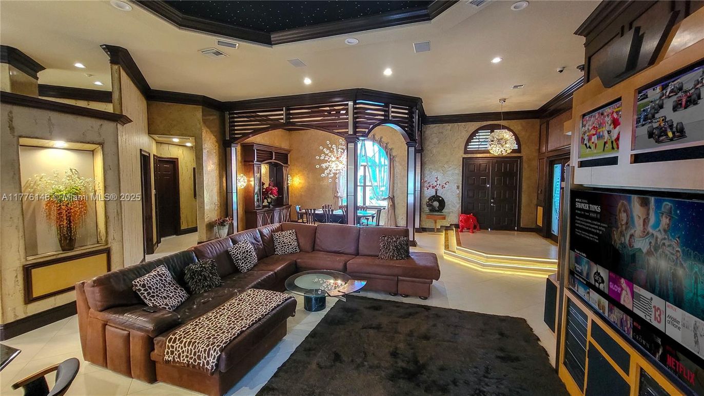 Interior, Living room, Recessed Lighting