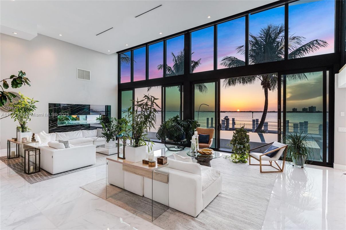 Interior, Living room, Marble, Recessed Lighting, Water