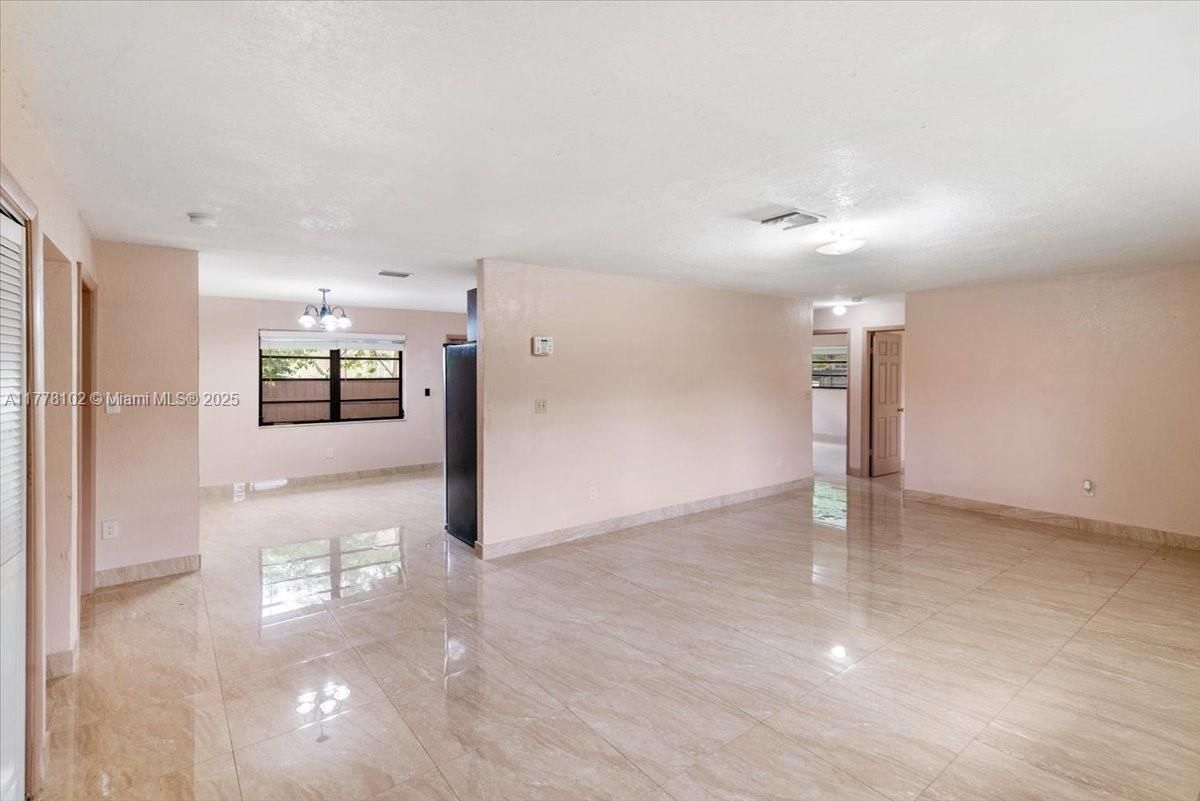 Chandelier, Empty room, Interior