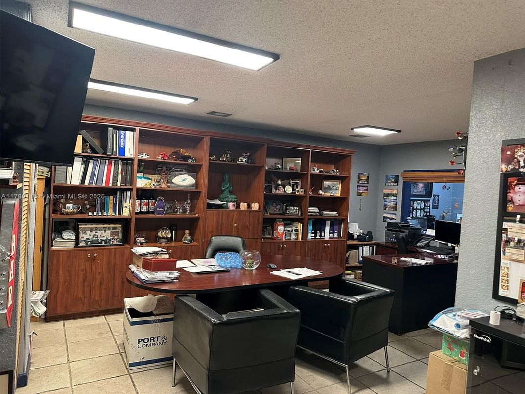 Home Office, Interior, Recessed Lighting