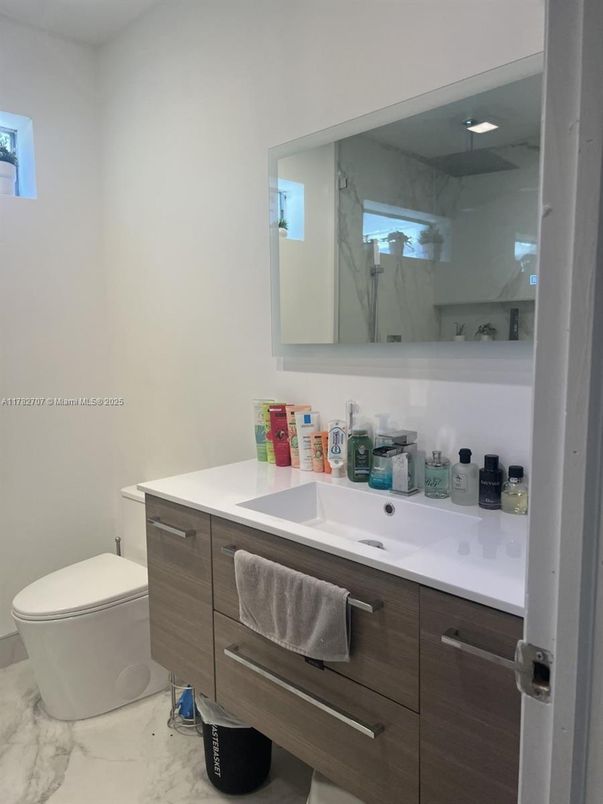 Bathroom, Interior, Marble