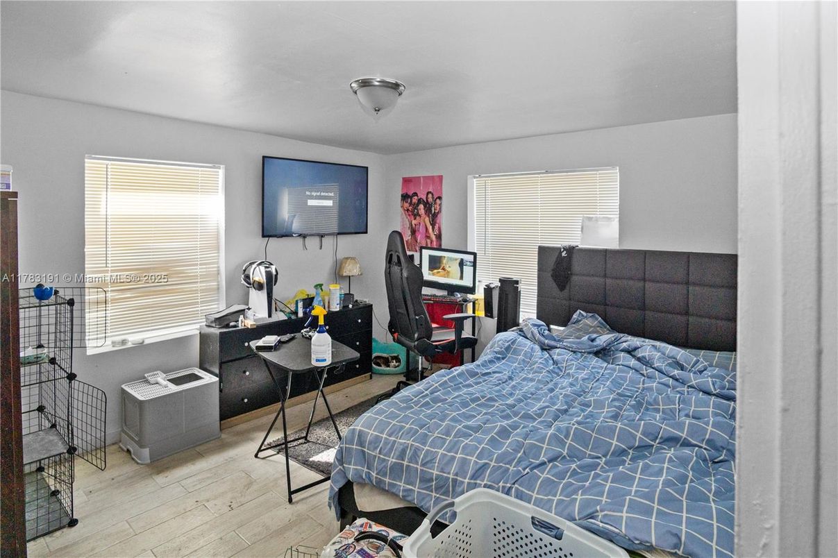 Bedroom, Home Office, Interior, Wood Texture Flooring