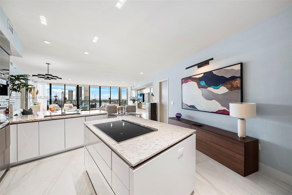Dining room, Interior, Kitchen, Pendant Lights, Recessed Lighting, Water
