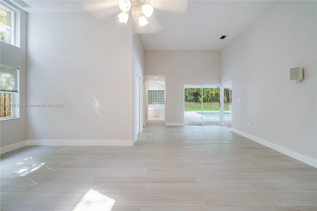 Empty room, Interior, Wood Texture Flooring