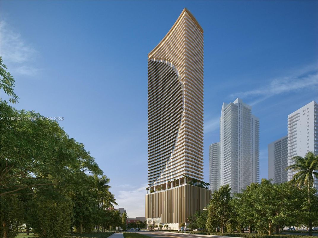 Exterior, Facade, Highrise