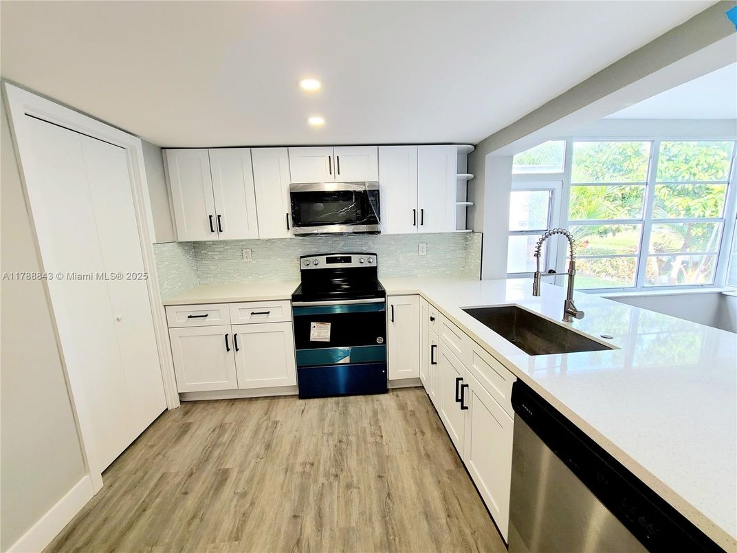 Interior, Kitchen, Recessed Lighting, Wood Texture Flooring