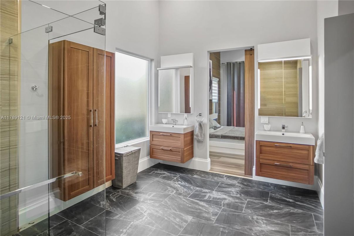 Bathroom, Glass Shower, Interior, Marble