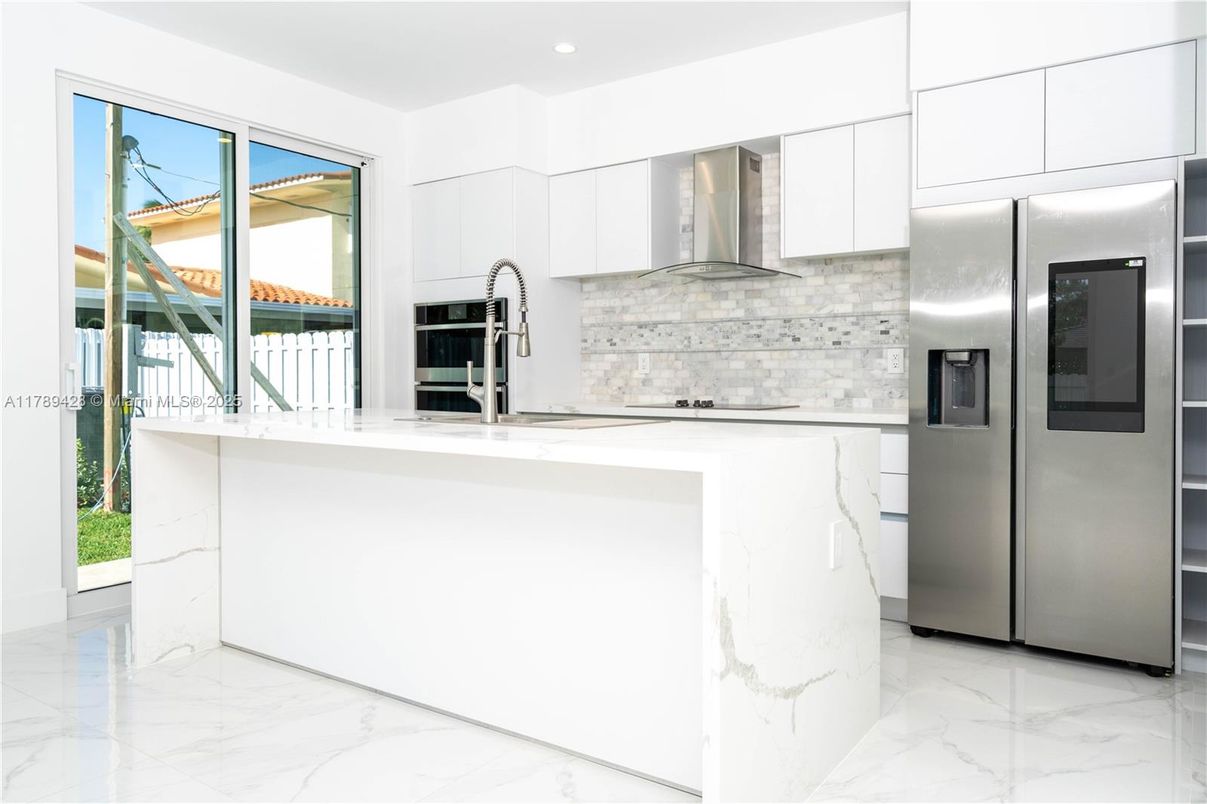 Interior, Kitchen, Marble, Recessed Lighting, Stainless Steel Appliances