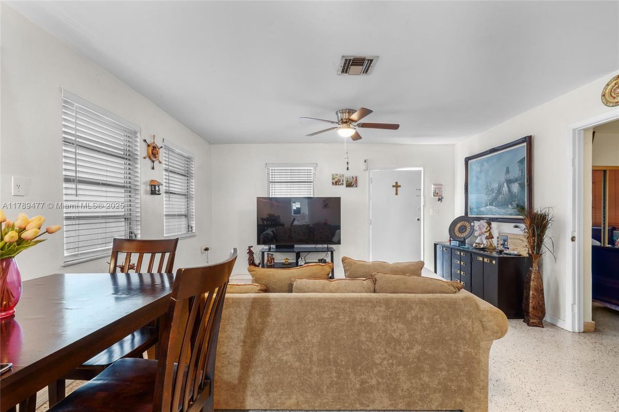 Dining room, Interior, Living room