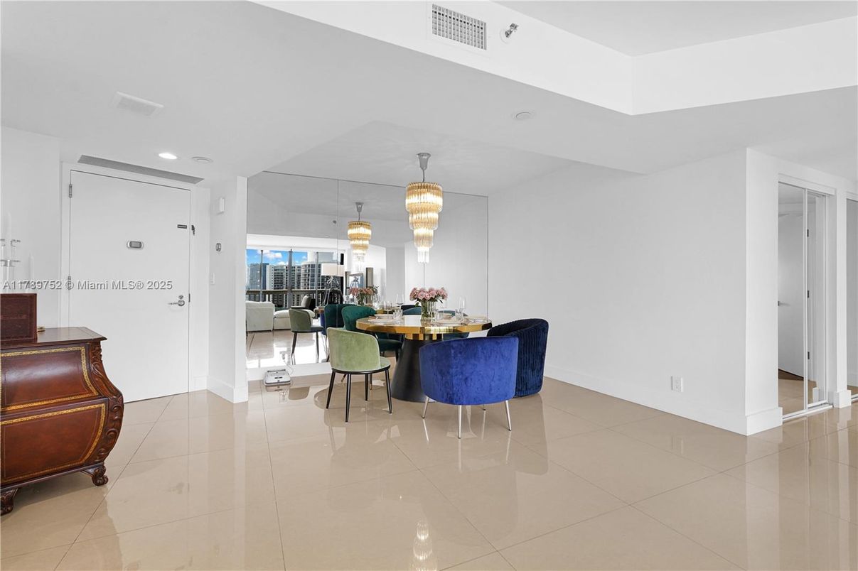 Chandelier, Dining room, Interior, Recessed Lighting