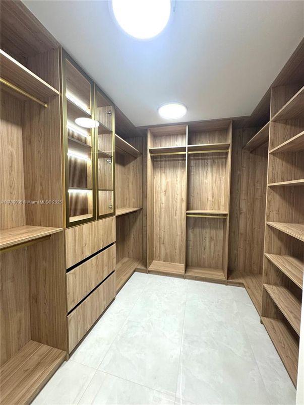 Interior, Recessed Lighting, Walk-in Closets