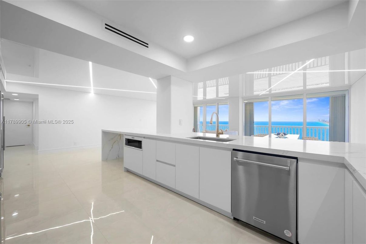 Interior, Kitchen, Recessed Lighting, Stainless Steel Appliances, Water