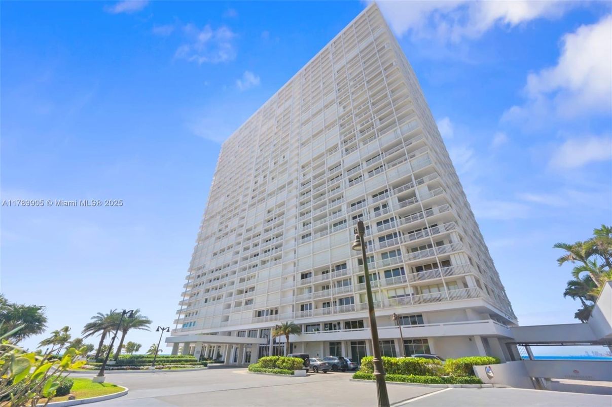 Exterior, Facade, Condo Building