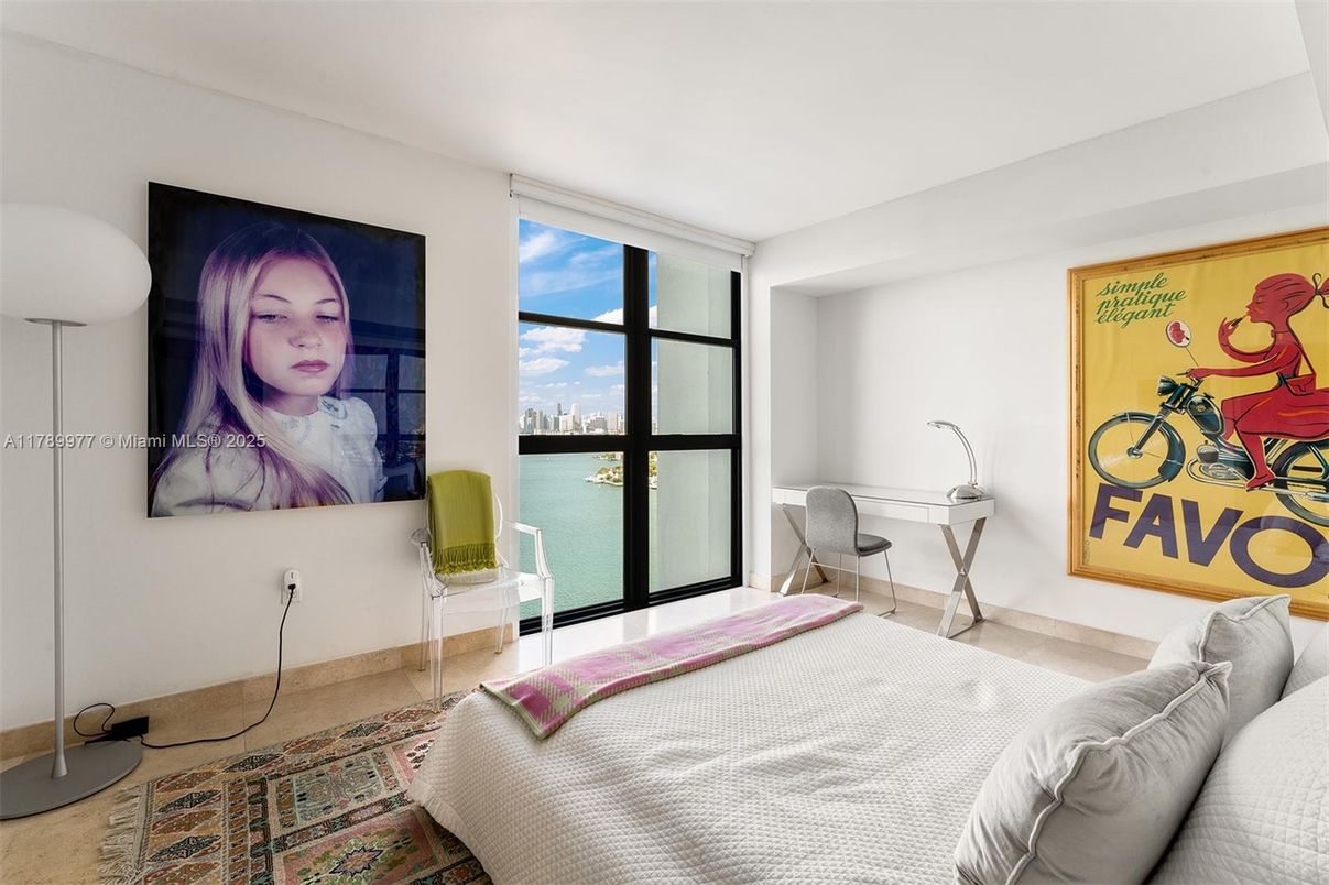 Bedroom, Interior, Water