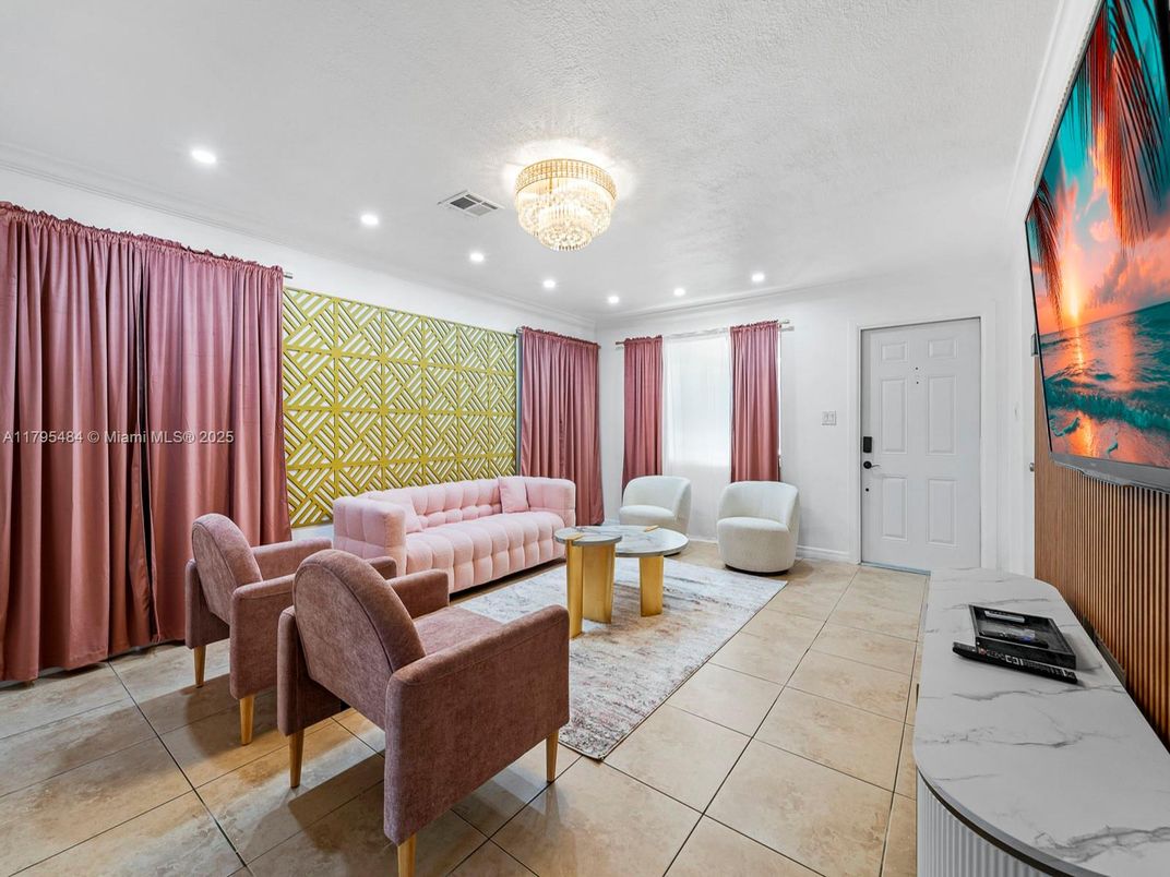 Chandelier, Interior, Living room, Recessed Lighting