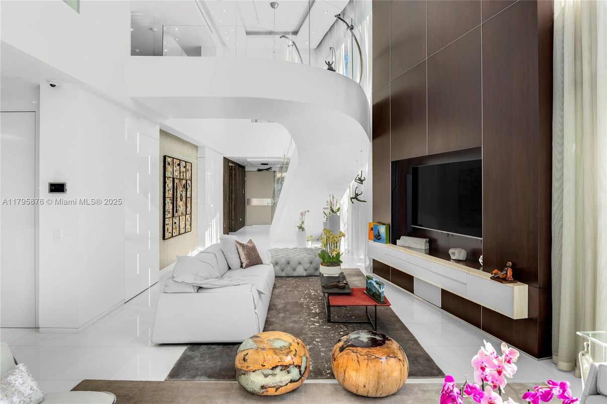 Interior, Living room