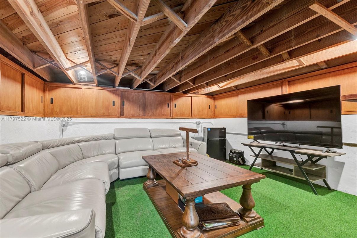 Interior, Living room, Wooden Beams, Wooden Ceilings
