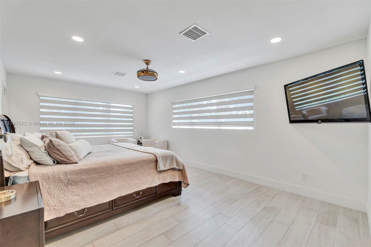 Bedroom, Interior, Recessed Lighting, Wood Texture Flooring