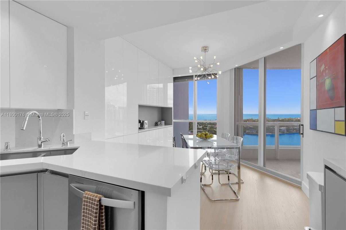 Dining room, Interior, Kitchen, Pendant Lights, Recessed Lighting, Water, Wood Texture Flooring