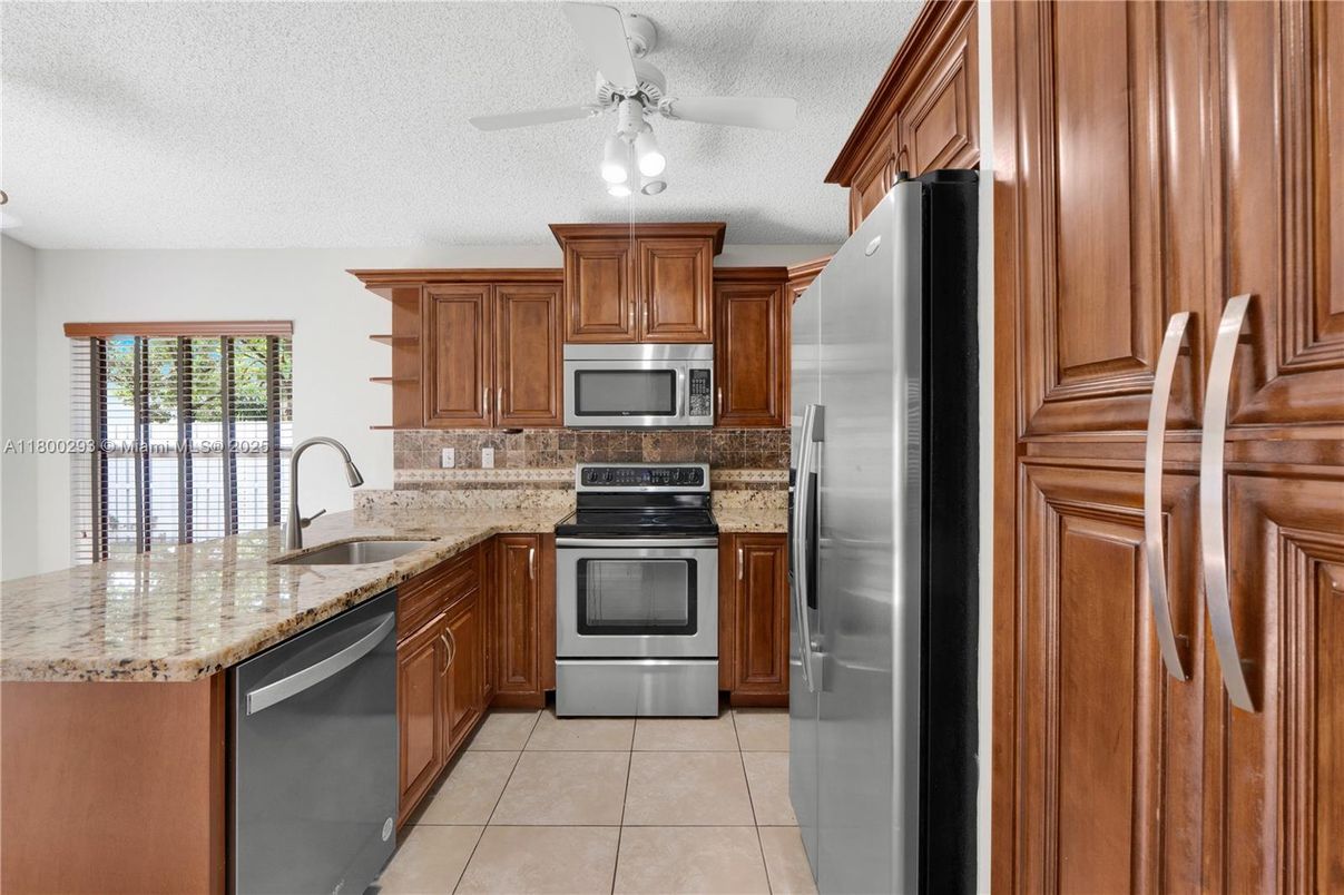 Interior, Kitchen, Stainless Steel Appliances