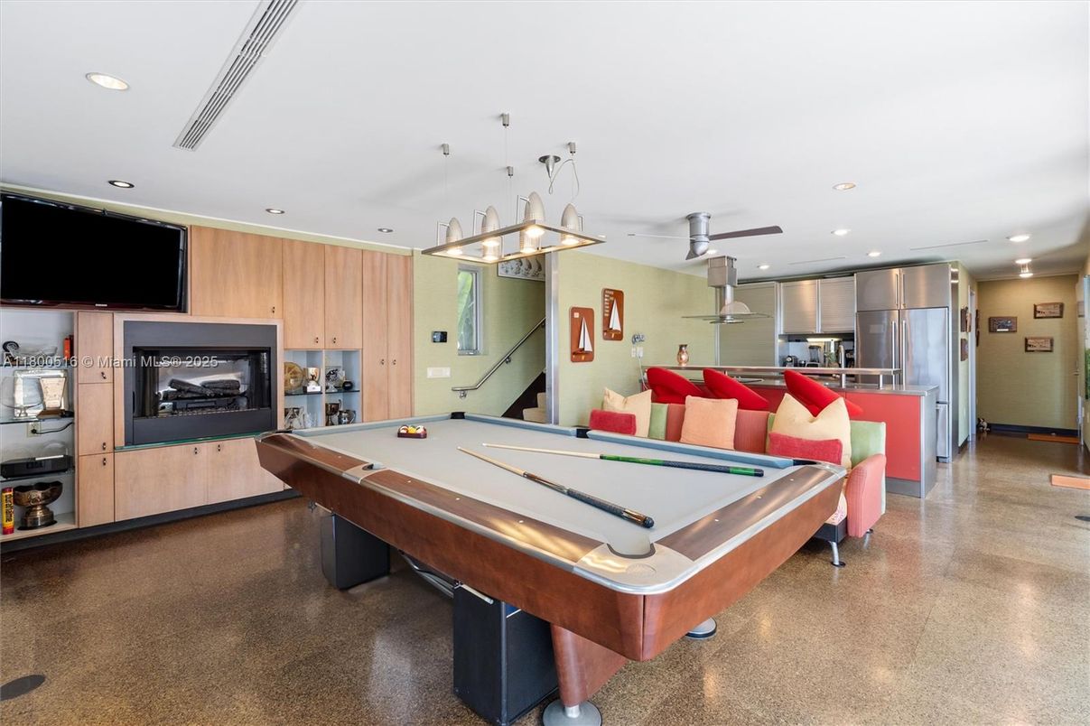 Billiard Table, Game Room, Interior, Pendant Lights, Recessed Lighting, Stainless Steel Appliances