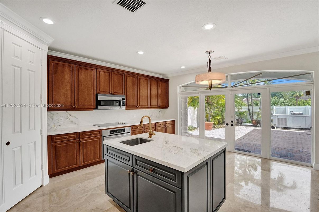 Interior, Kitchen, Recessed Lighting