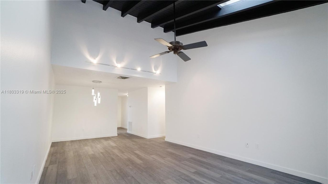Empty room, Interior, Pendant Lights, Wood Texture Flooring
