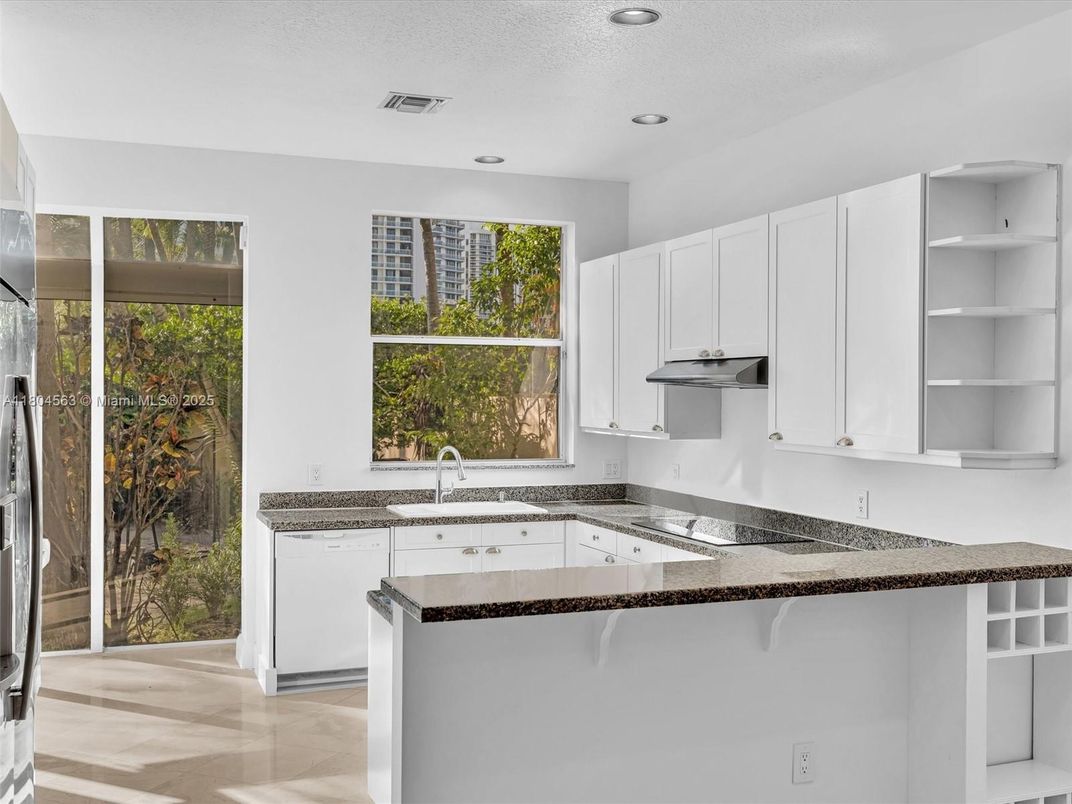 Interior, Kitchen, Recessed Lighting