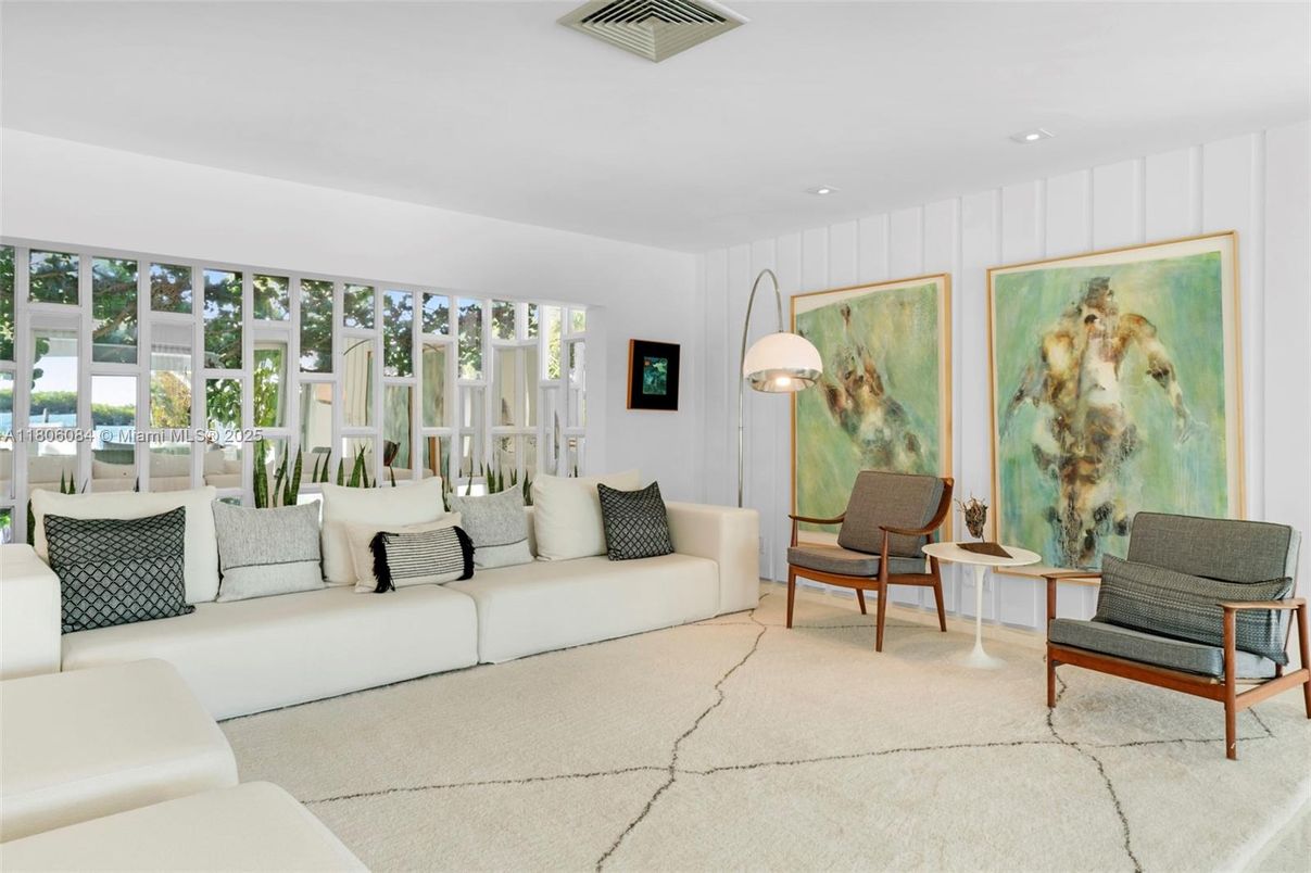 Interior, Living room, Recessed Lighting