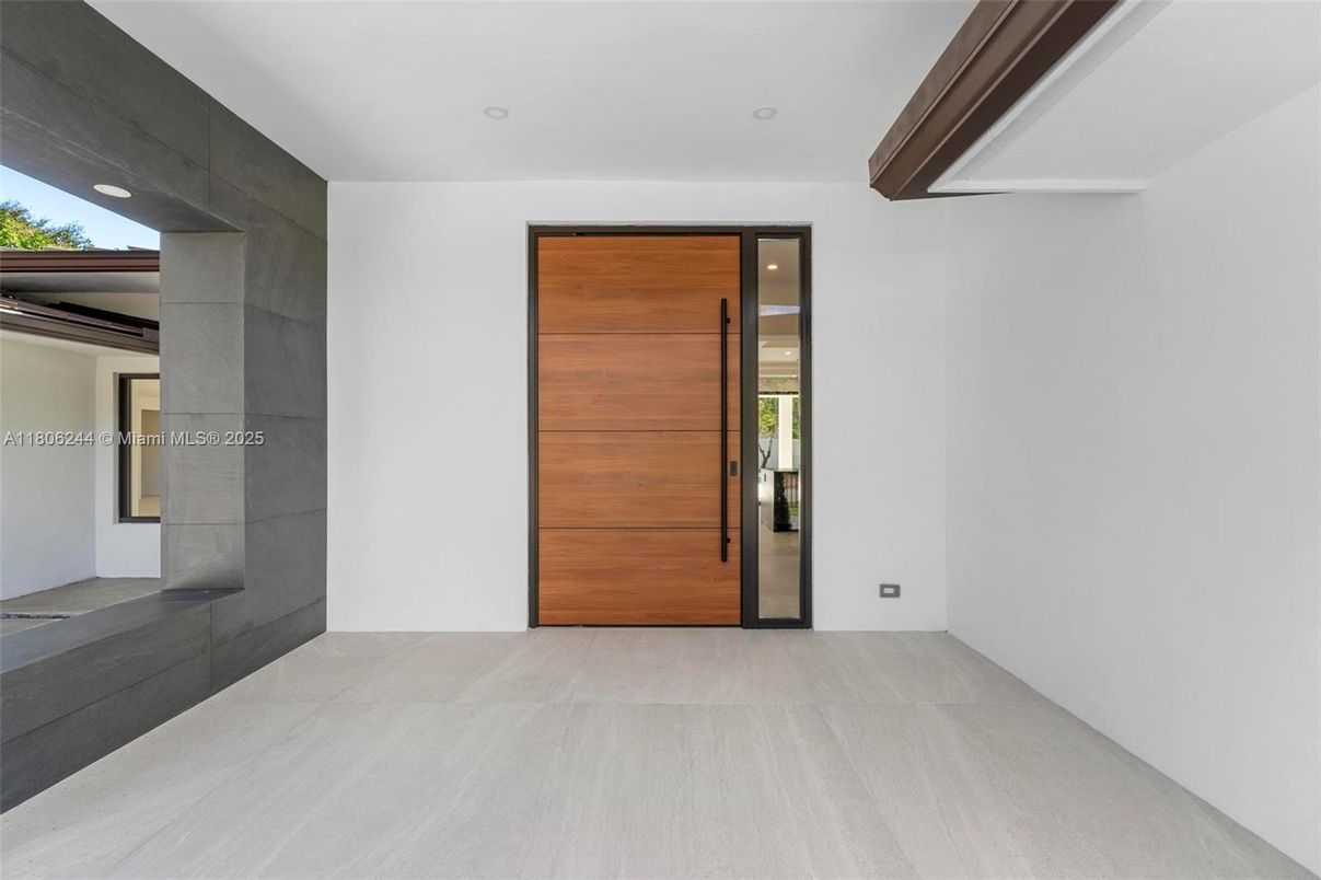 Elevator, Interior, Recessed Lighting