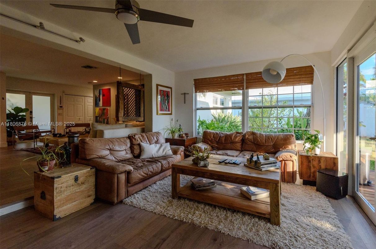 Dining room, Interior, Living room, Recessed Lighting, Water, Wood Texture Flooring