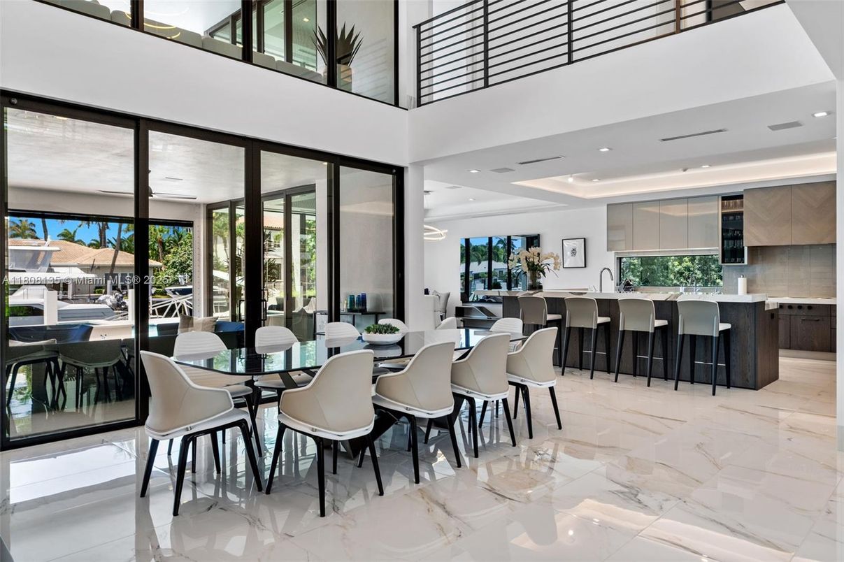 Dining room, Interior, Kitchen, Marble, Recessed Lighting, Water