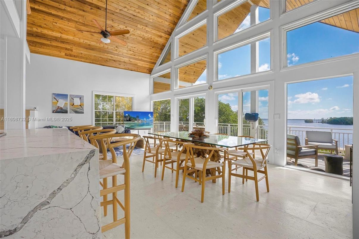 Dining room, Interior, Sun Room, Water, Wooden Ceilings