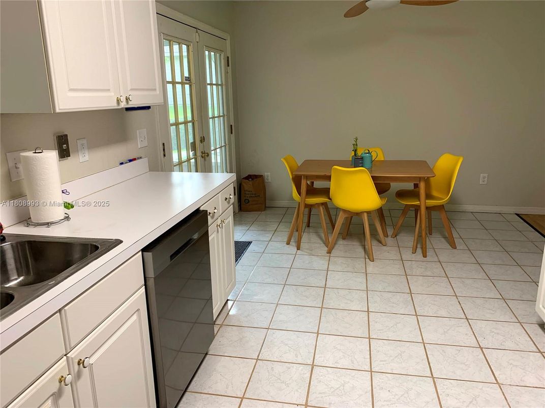 Dining room, Interior, Kitchen