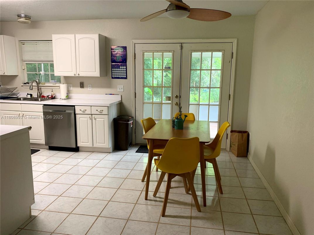 Dining room, Interior, Kitchen