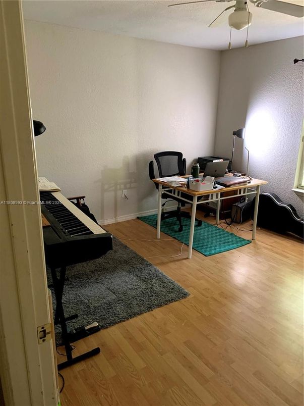 Home Office, Interior, Piano, Wood Texture Flooring