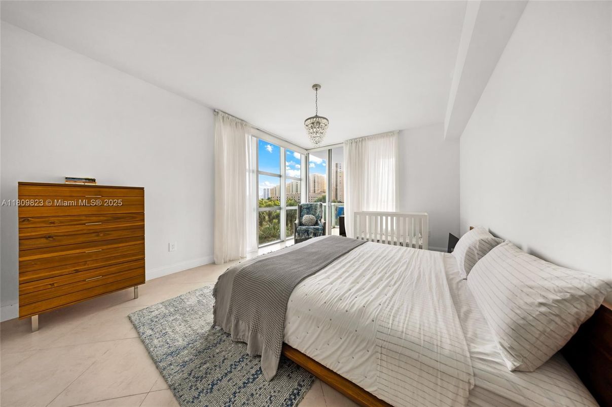 Bedroom, Interior, Marble, Pendant Lights