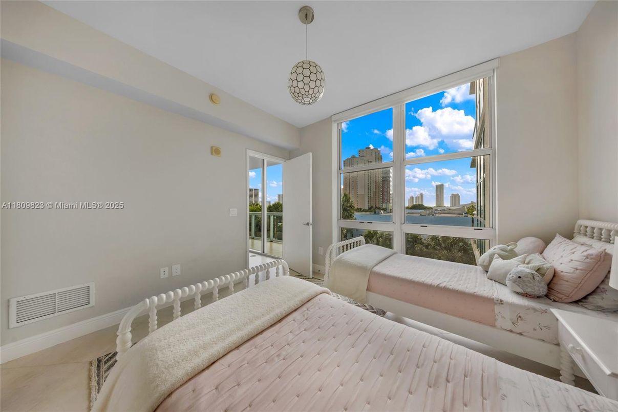 Bedroom, Interior, Pendant Lights, Wood Texture Flooring